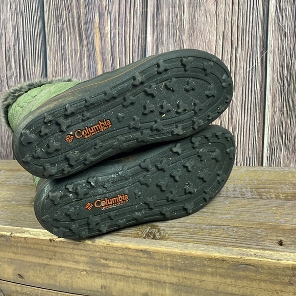 Columbia Women’s Heavenly Snow Boots- Size 7 - Picture 7 of 8